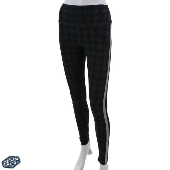 Alo Yoga Black/Grey Occasion High-Waist Checkered Airbrush Reflective Leggings - Picture 3 of 10